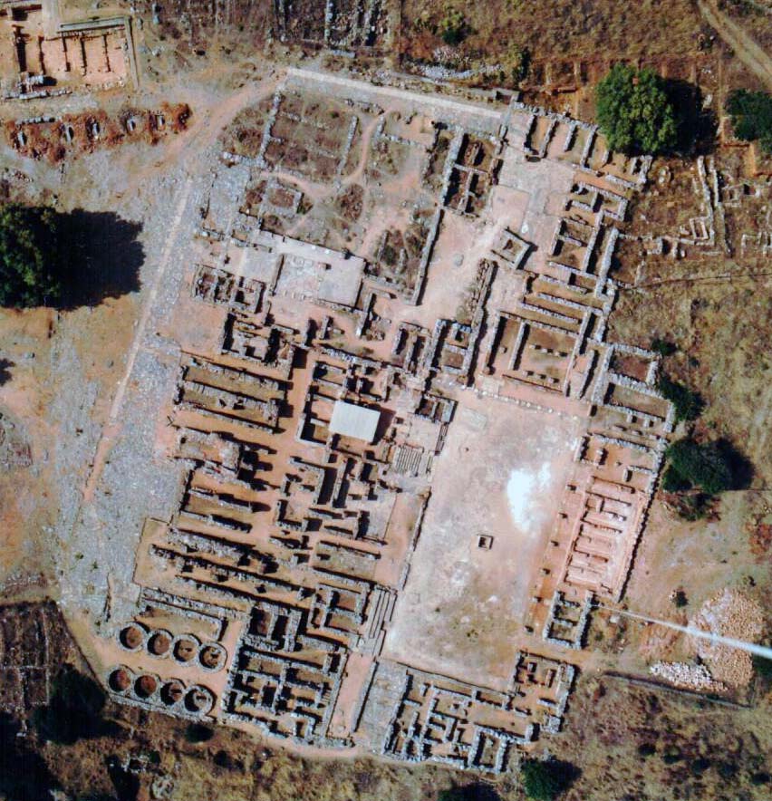 Le palais de Malia − Cliché École polytechnique d'Athènes 1989, © École française d'Athènes